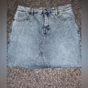 Women’s Old Navy Denim Jean Button Up Skirt Size 12